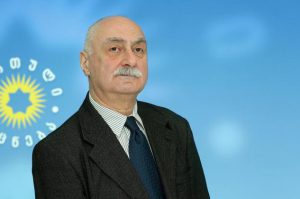 პოლიტიკოსები, მოდელები და დიზაინერები ქორწილში - ნახეთ, ვინ ესწრებოდა ლიზა ჩიჩუას და ირაკლი მაქაცარიას საქორწინო ცერემონიას