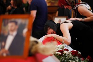 📸 გუდაურის ტრაგედიის დროს დაღუპულთა სამოქალაქო პანაშვიდი - ფოტორეპორტაჟი