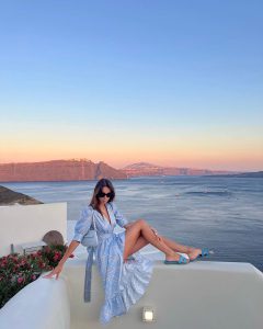 მილიონერი თოშა ქებურია და მისი ცოლი მიკონოსზე ისვენებენ