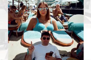 მილიონერი თოშა ქებურია და მისი ცოლი მიკონოსზე ისვენებენ