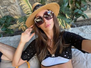 მილიონერი თოშა ქებურია და მისი ცოლი მიკონოსზე ისვენებენ