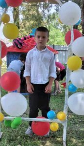 "გთხოვთ თუ ვინმეს სურათი გაქვთ ჩემი შვილის მომაწოდოთ ესღა დამრჩენია მის მოსაგონრად"