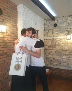 "გეხვეწებით, ეს სიხარული მაინც შევირგოთ" - პეტრე კოლხი ხვიჩა კვარაცხელიაზე