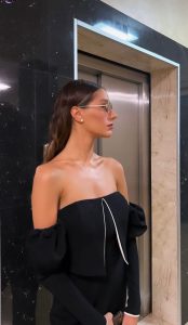 ლიზა ჩიჩუას შესანიშნავი სტილი გიორგი გასვიანის შვილის ნათლობაზე