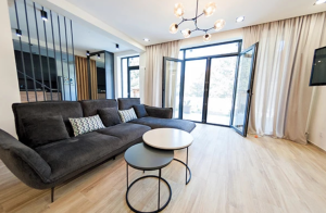 ნახეთ ლალი ტოტიკაშვილის დახვეწილი აგარაკი ლისზე