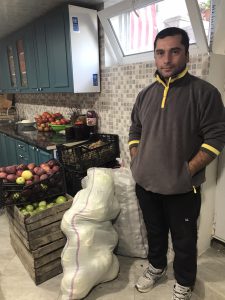 გაიცანით 4 შვილის მამა, რომლის საოცარმა საქციელმა სოციალურ ქსელში ყველა ადამიანის გული მოიგო