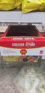 კომპანიამ "ტკბილი ქვეყანა" შეფუთვაზე რუსული წარწერა დაამატა