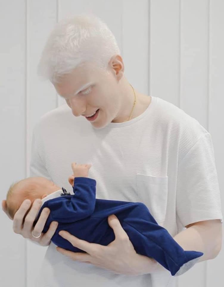 ბერა ივანიშვილს ვაჟი შეეძინა (პირველი ფოტო)