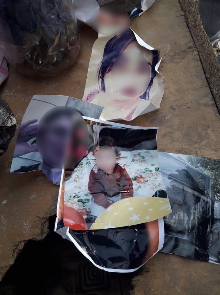 (ფოტოები) "ნაპოვნია ხუდადოვზე ჯადოები - იქნებ ვინმემ იცნოთ და გამოლოცვა გაიკეთონ"