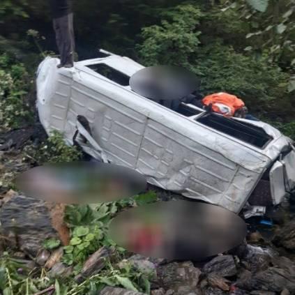 (ფოტო) "20 ადამიანიდან მხოლოდ 4 ადამიანი გადარჩა" - შატილში მომხდარი ავარიის ახალი დეტალები