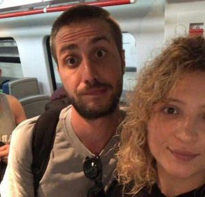 (ფოტო) "ლაშამ 8 აგვისტოს იქორწინა" - ვინ არის ბათუმში, მეოცე სართულიდან გადმოვარდინი 25 წლის მამაკაცი