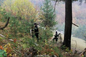 (ფოტოები) როგორ ებრძოდნენ სვანი ქალები მესტიაში გაჩენილ ხანძარს საკუთარი ხელებით