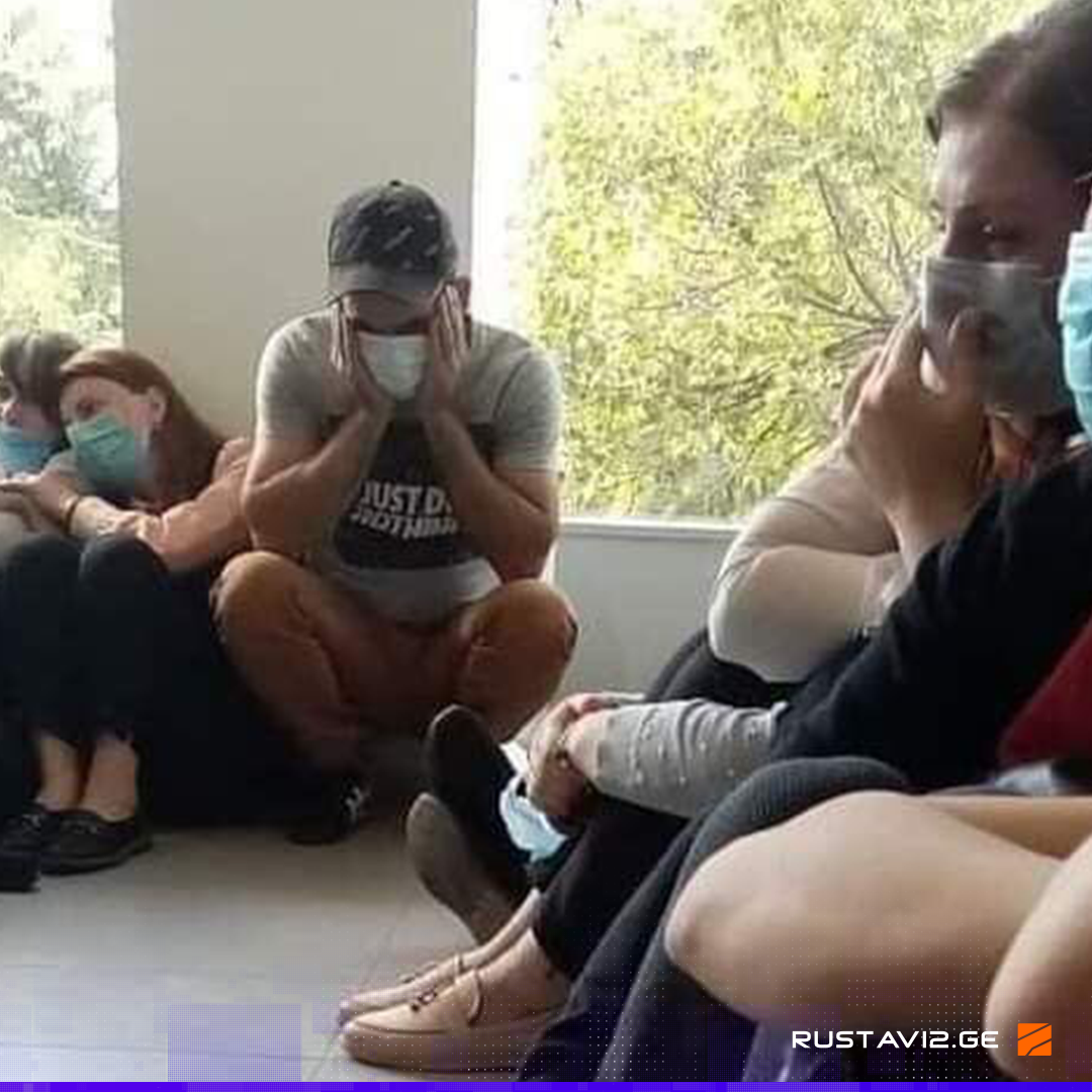 ახალი ფოტოები ზუგდიდიდან, მძევლების ოთახიდან