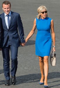 (ფოტოები) მერკელიდან მაკრონამდე: პირველი ლედების მოდური კონფუზები, რისთვისაც ყველა მათგანს რცხვენია