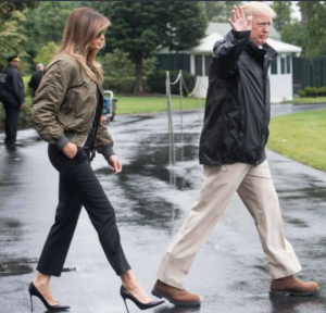 (ფოტოები) მერკელიდან მაკრონამდე: პირველი ლედების მოდური კონფუზები, რისთვისაც ყველა მათგანს რცხვენია