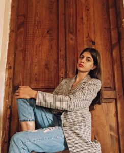 (ფოტო) 17 წლის ლიზი, რომელიც სამი თვის წინ ავარიაში მოყვა, გარდაიცვალა