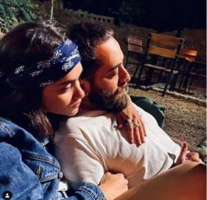 (ფოტო) "დაბადების დღეს გილოცავ, სიყვარულო" - ვინ არის ლიზა ყენიას შეყვარებული, რომელსაც ქართულ შოუ-ბიზნესში კარგად იცნობენ