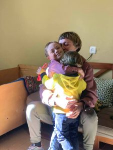 (ფოტო) მაკა ჩიჩუასა და გიორგი მარგველაშვილის უფროსი ვაჟი ექვსი წლის გახდა