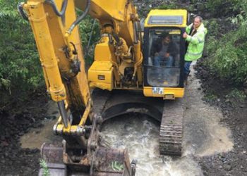 ადიგენის მუნიციპალიტეტის ექსკავატორმა 2 საათში 720 ლიტრი საწვავი მოიხმარა