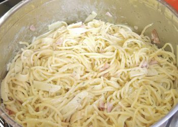 რატომ უნდა შევწყვიტოთ მაკარონის მოხარშვა ქვაბში და მოვამზადოთ ის მხოლოდ ტაფაზე