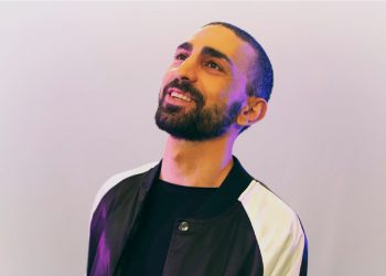 რატომ ითხოვენ ევროვიზიის ფანები თორნიკე ყიფიანის კონკურსიდან მოხსნას პეტიციით