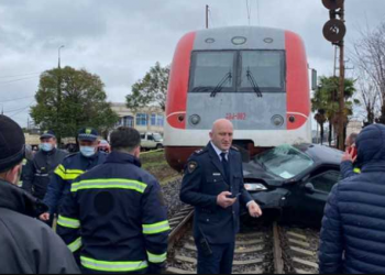 ქალი რომელსაც ზუგდიდში მატარებელი დაეჯახა დეპუტატია