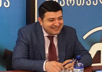 ნაცები, შმაცები, ევრონაცები ერთი სუბსტანციის ნაგავია! – “ოცნების” დეპუტატი