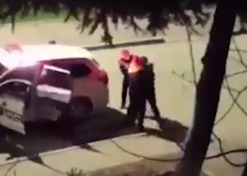 (VIDEO) “ოე ბიჭოო, გაუშვიი ხელი…” – რა მოხდა ახლახანს თბილისის ერთ-ერთ უბანში