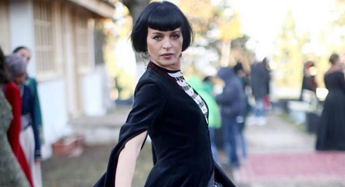 “ვიხრჩობი უკვე ამ ქვეყანაში ცხოვრებით…დამეხმარეთ, მიშველეთ, შემეწიეთ, მშია,მიჭირს!”