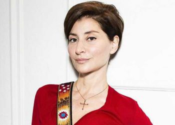 “ერთი კვირის წინ ჩემი სამყარო თავდაყირა დადგა!” – სოფო შევარდნაძე შვილთან ერთად პირველად გამოჩნდა (ფოტო)