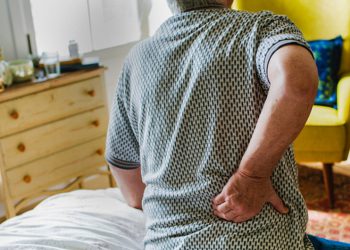 როგორ მოვუაროთ ხერხემალს? – რა უყვარს და რომელი ვიტამინები არ უნდა მოვაკლოთ ჩვენს ძვლოვან სისტემას