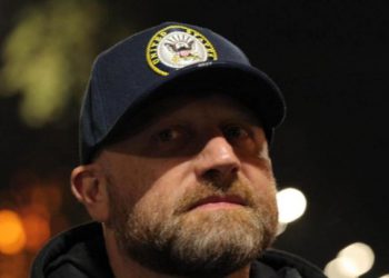 “თქვენს გარშემო რაც შეიძლება ბევრ ადამიანს წააკითხეთ…” – ზურაბ ჯაფარიძე