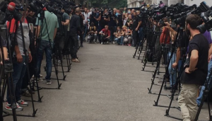 გარდაცვლილ ოპერატორს ლექსო ლაშქარავას უკანასკნელ გზაზე ტაშით აცილებენ