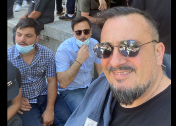 (ფოტო) “ჩემი საქართველო აქ არის…“ – ზურა და პაატა ხაჩიძეები „პრაიდის“ კონტრაქციას შეუერთდნენ