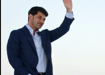 “თუშა, ვამაყობთ” – ნახეთ, როგორ ულოცავს კახა კალაძე გურამ თუშიშვილს ვერცხლის მედალს