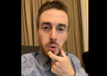 (VIDEO) “ყურადღება მიაქციე ამ ნიშნებს..” – კოვიდის დროს როგორ უნდა მიხვდე, რომ კლინიკაში გადაყვანა გჭირდება