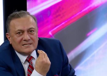 “ამ თახსირ, ქურდ, ვაგონის “პრავადნიკს” რა უნდა ამ ანგელოზ ბიჭთან? – იმედია მასაც არ ჩაითრევენ…” – ვისზე წერს შალვა ნათელაშვილი?!