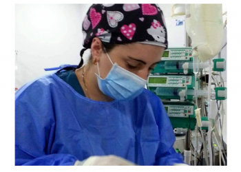 “50-მდე შავი ტომარა გამოდის საავადმყოფოს კედლებიდან, ნეკროლოგების კედლად იქცა აქაურობა!” – ანი ქავთარაძე