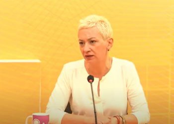 “კინაღამ ჭკუიდან გადავედი, ისე შემზარა… რამდენიმე წლის წინ ვინმეს რომ ეთქვა, მამაშენის ერთ-ერთ მკვლელს, სადისტ მეგის ქარდავას თბილისში ჩამოათრევენ და რეაქცია არ გექნებაო, ვეტყოდი…” – რუსუდან შარაძე