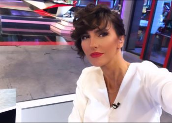 ვიგრძენი, რომ ცუდად ვარ, მაკანკალებს, ლამის ჩავიკეცე… ჩავხტი მანქანაში, ამ დროს ფანჯარაზე კაკუნია, კაცი მეუბნება: გამარჯობა, მე შენი ძმა ვარო… – რა გადახდა ვიკა ბუკიას