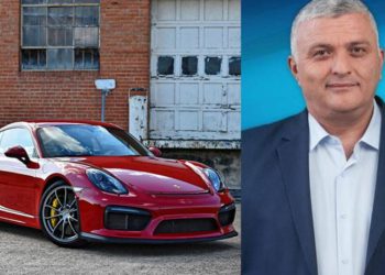 ამბროლაურის მერმა ტოტალიზატორში მოგებული “პორშე” გაყიდა