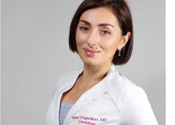 გაფითრებული, გაშეშებული სახეებით გარემოცული პირველად შევხვდი სიკვდილს… ისეთი ტრაგედია ტრიალებდა, განცდა მქონდა, რომ ნახევარი ქვეყანა იმსხვერპლა იმ დღემ… – ნანა გეგეჭკორი