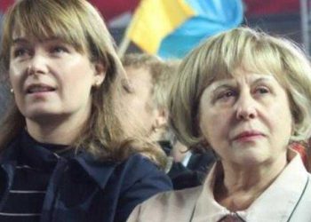 მეტირება… ის მე მაწყნარებს: “შენც ჩემი შვილი ხარ, გაძლიერდი!” – როგორ მიულოცა სანდრა რულოვსმა გიული ალასანიას დაბადების დღე