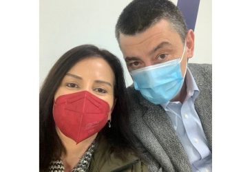 შემთხვევით შემხვდა, ექიმის რიგში იდგა, რიგის ნომრით – მაია წერეთელი