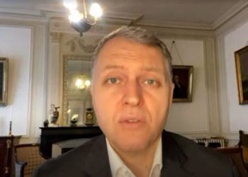 (ვიდეო) დამნაშავე ხარ, ციხეში უნდა იყო! გავიგეთ, რომ კაცი დიეტაზეა… – 9 წელიწადი მთავრობაში იყავი, ახლა გაგახსენდა სასამართლო?! – გიორგი ფხაკაძის უმწვავესი მიმართვა