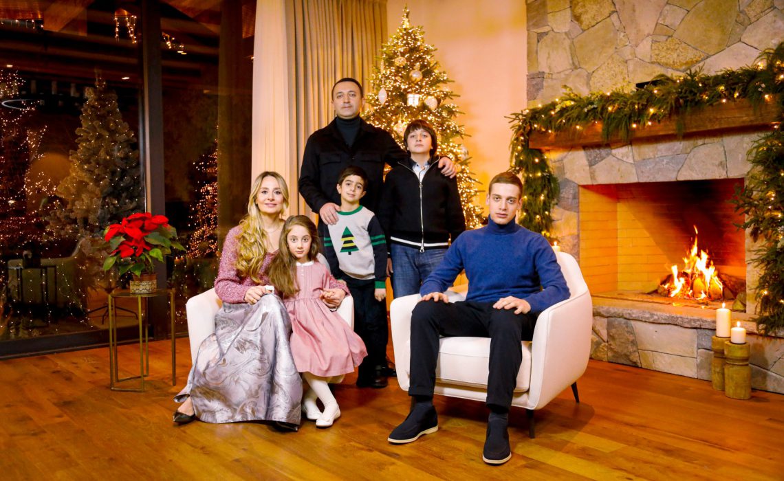 (ფოტო) ირაკლი ღარიბაშვილის საახალწლო მისალოცი პოსტი – ნახეთ, რა თანხა დახარჯა მთავრობამ მის დასპონსორებაში