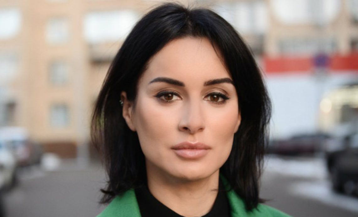 „სამყარო შეიცვალა და ჩვენ არასოდეს ვიქნებით ძველი სამყაროს ნაწილი“ – თინა კანდელაკი