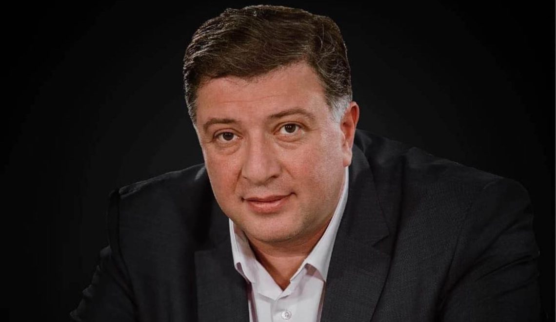 „ხალხმა მტკვარზე პირსახოცები გადაკიდა და ჯაგრისებით ამხედრებული შეტევაზე გადავიდა“ – უგულავა უწყლობაზე