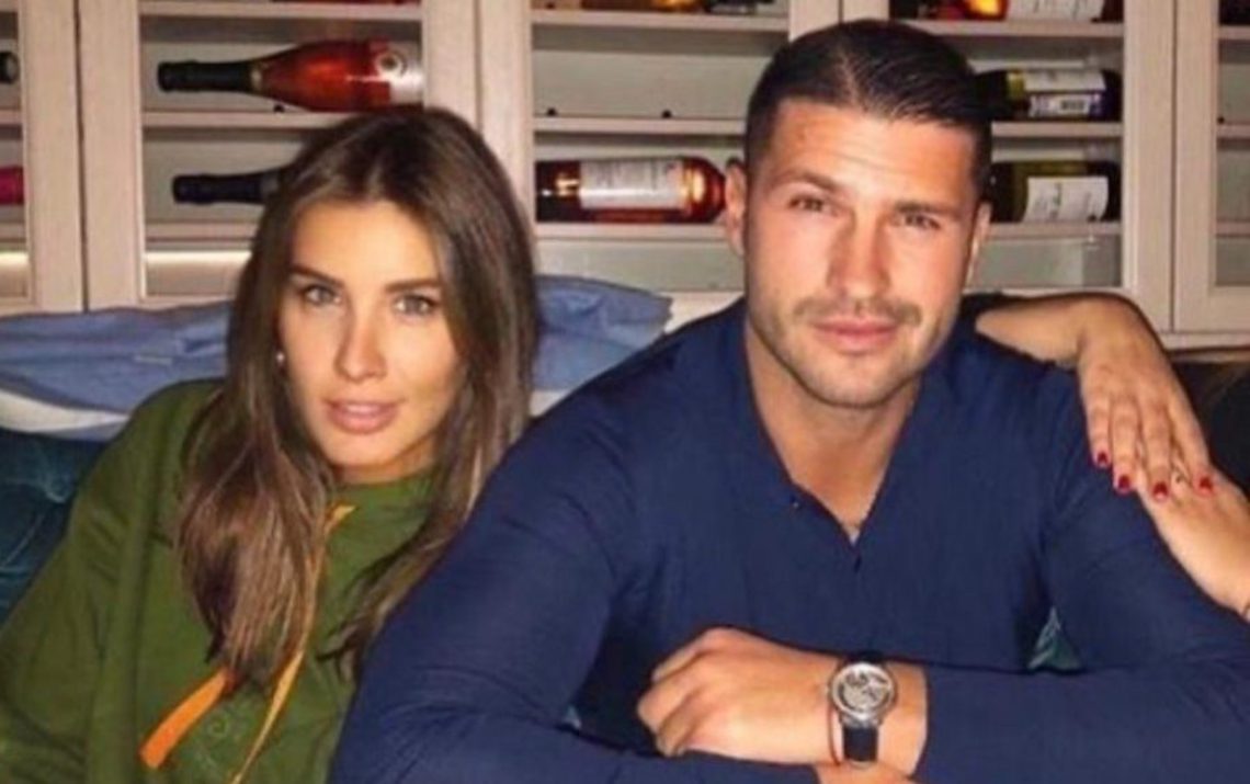 ქეთა თოფურია ქმარ-შვილთან ერთად საქართველოშია