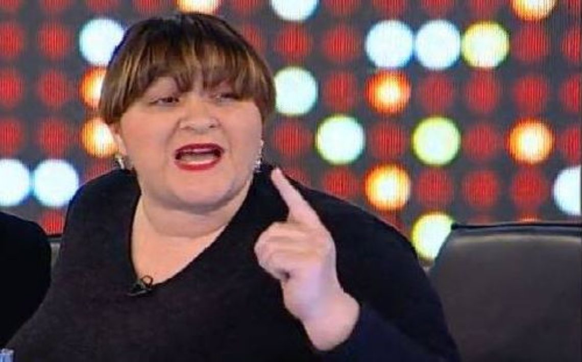 “ჩმორები ვართ ამ კლოუნებს რომ ვამართინებთ ჩვენს ყოფა-ცხოვრებას” – მეგი გოცირიძე